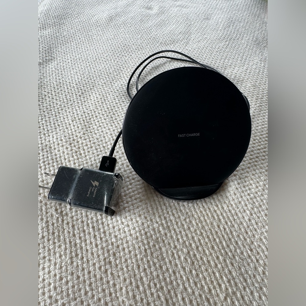 Samsung Wireless Fast Charger